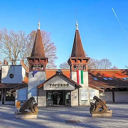 ****heviz Springs Aparthotel